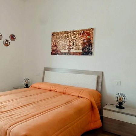 Granatelli Holiday Home Altavilla Milicia Exteriér fotografie