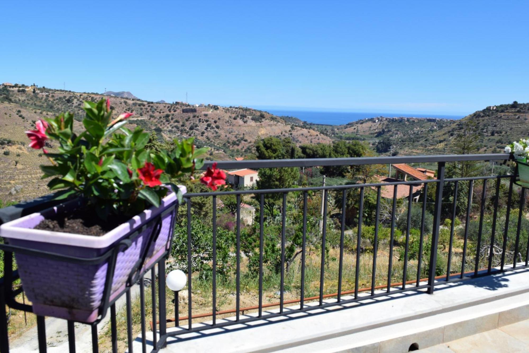 Granatelli Holiday Home Altavilla Milicia Exteriér fotografie