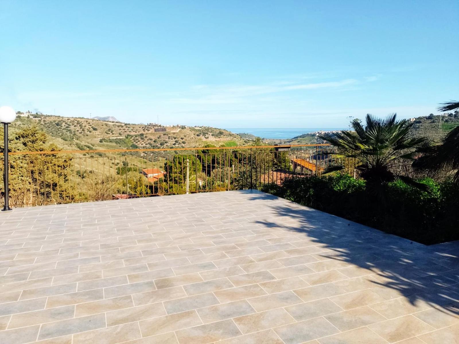 Granatelli Holiday Home Altavilla Milicia Exteriér fotografie