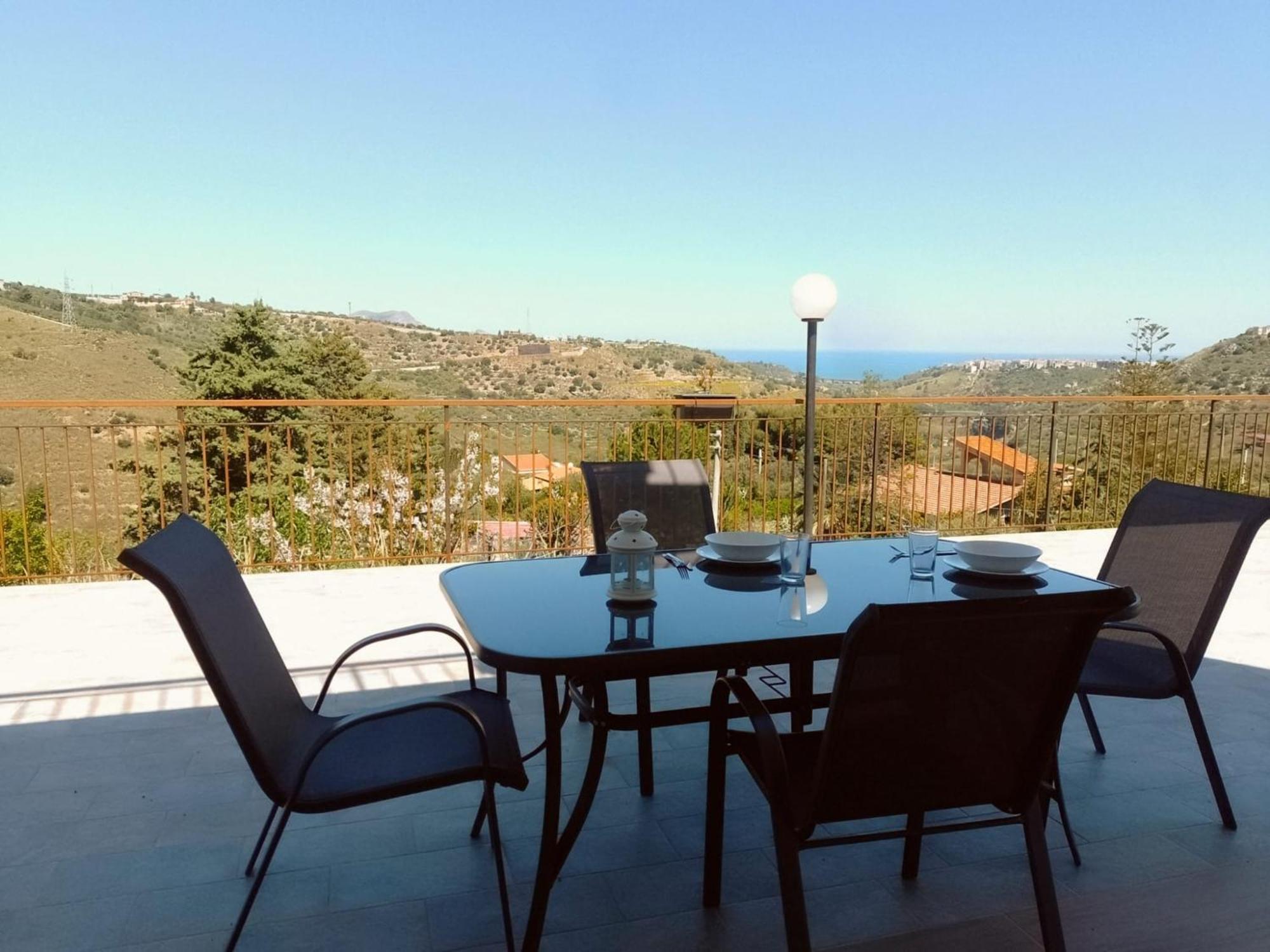 Granatelli Holiday Home Altavilla Milicia Exteriér fotografie